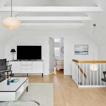 M321-vaeggerlose-marielyst-strandvej-63-g *