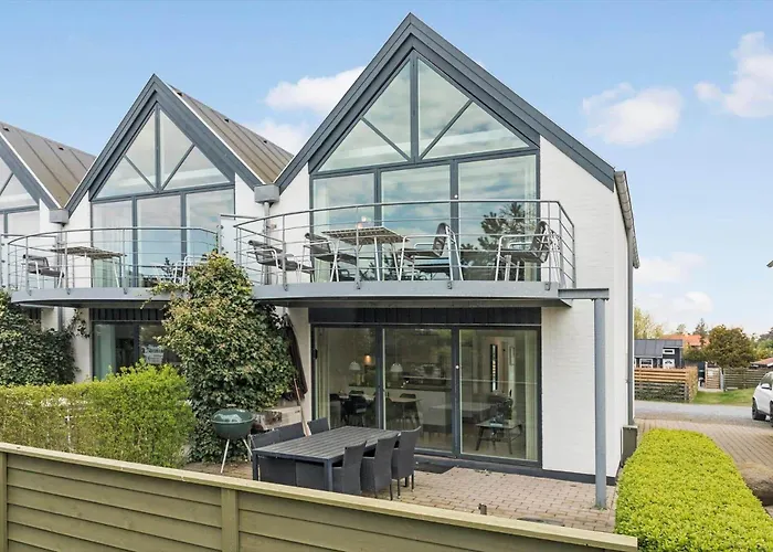 M321-vaeggerlose-marielyst-strandvej-63-g Bøtø By